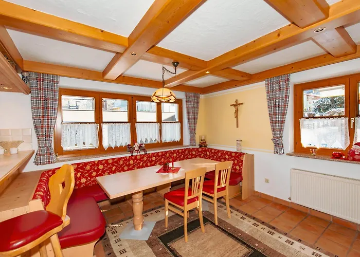 Zentral Tatil Evi *
